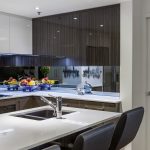 A slick U-shape kitchen design