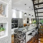 A tiny kitchen that cleverly fits storage and appliances