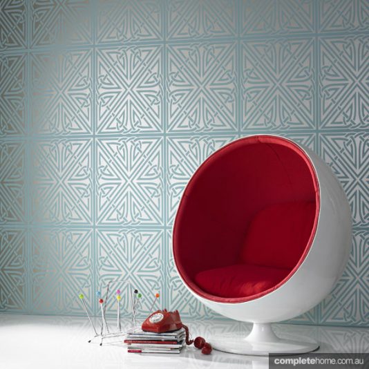 Blue, Art deco Viva wallpaper by Barbara Hulanicki