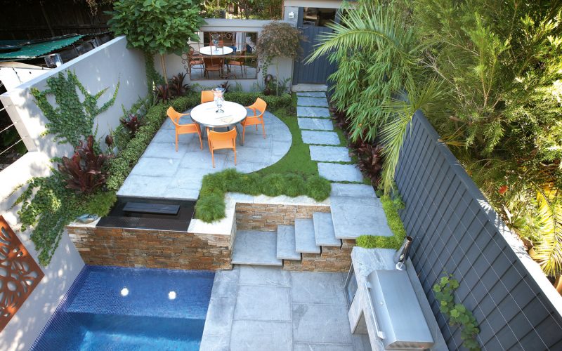 Hidden jewel: A lush urban courtyard garden