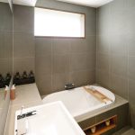 Contemporary bathroom renovation