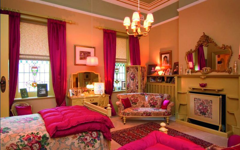 Melba Guest Bedroom - Chris Groenhaut 2006_compressed for email