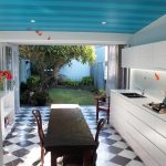 Kitchen idea: Luminous and elegant