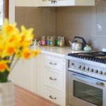 Provincial design, modern elements