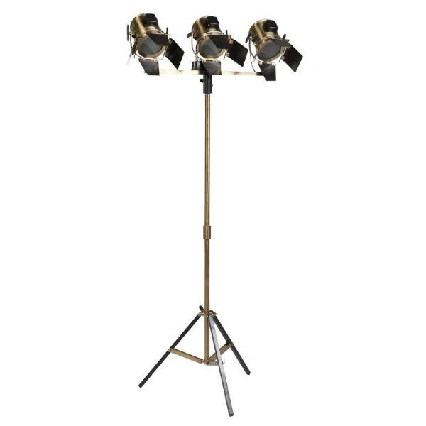 calum_floor_lamp_studio_light