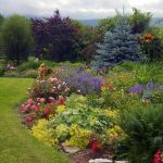 A mow-friendly border