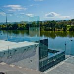 A guide to frameless and semi-frameless glass fencing