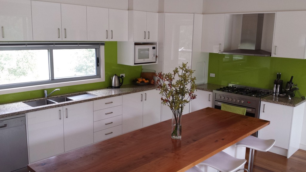 Access around benches - Green Design Solutions