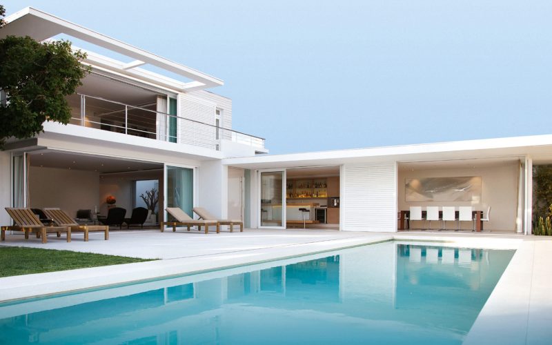 PSS024_Hayward_Pool_Background_Editorial