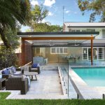 Outdoor resort style