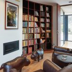 ED’S FAVE The library in the song tower, which offers a quiet spot to enjoy a good read or two