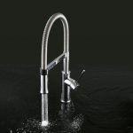 Stylish and shiny: tap range