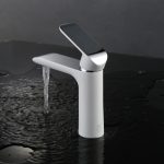 Stylish and shiny: tap range