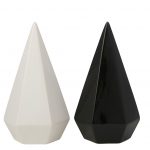 Paramount sculptures, black and white