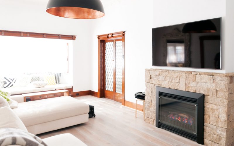 CAPTIVA 900 WITH 3 SIDED BLACK TRIM