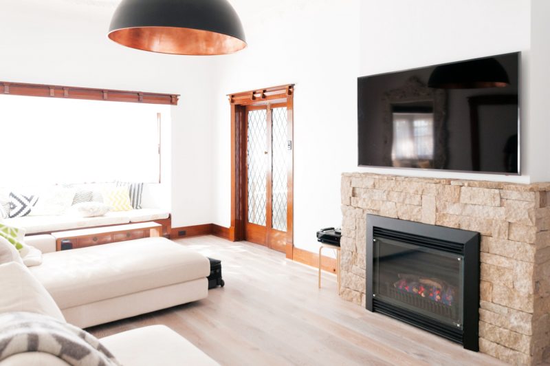 CAPTIVA 900 WITH 3 SIDED BLACK TRIM