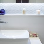 Modern simplicity: bathroom design