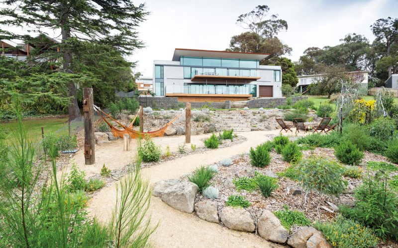 Surf-side beauty: garden design