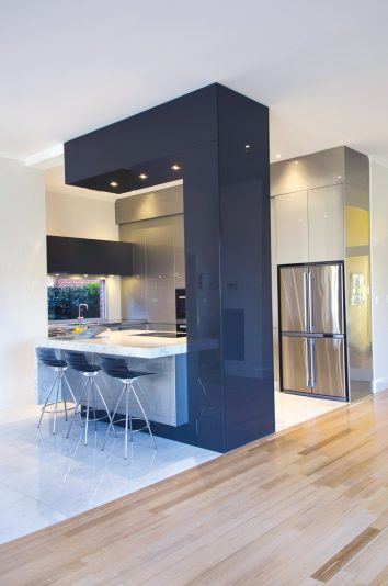 Architectural wonder: contemporary kitchen
