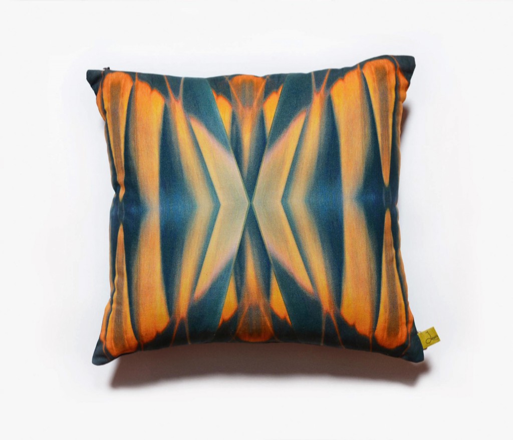 10_warped cushion Low res 2 placement