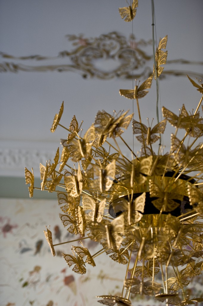 Koket Bedroom Decor with NYMPH Chandelier