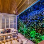 Transforming an outdoor room with an incredible green wall