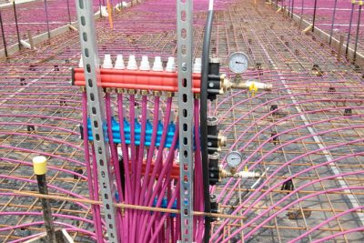 Your guide to sustainable, renewable floor heating for an off-grid home - Sustainable Off-Grid Underfloor Heating Solutions