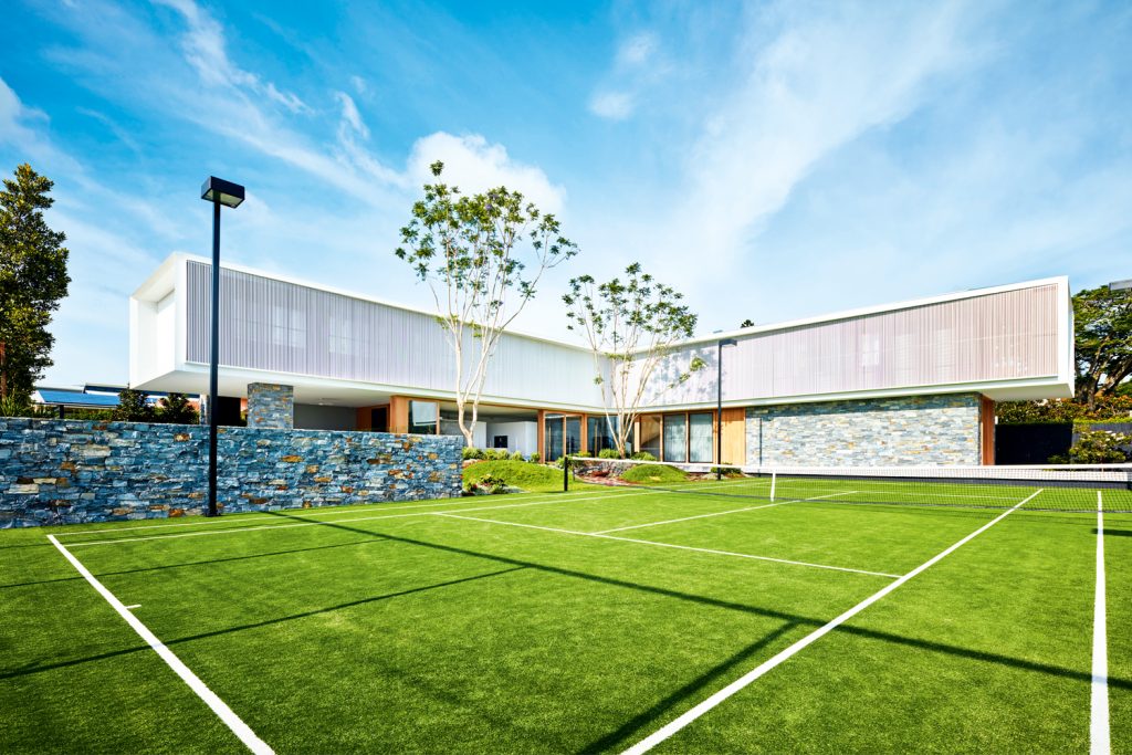 Grand Designs BackYard