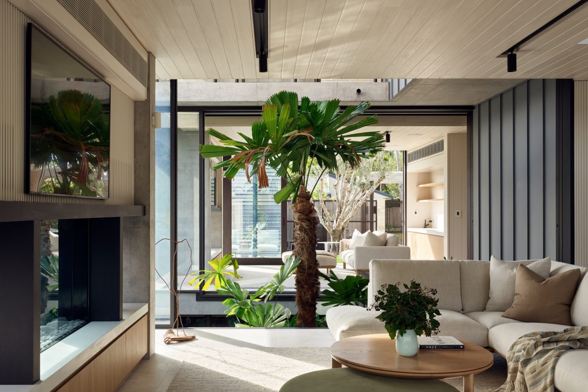 Form and Function: Riverstone by Tim Ditchfield Architects - Completehome