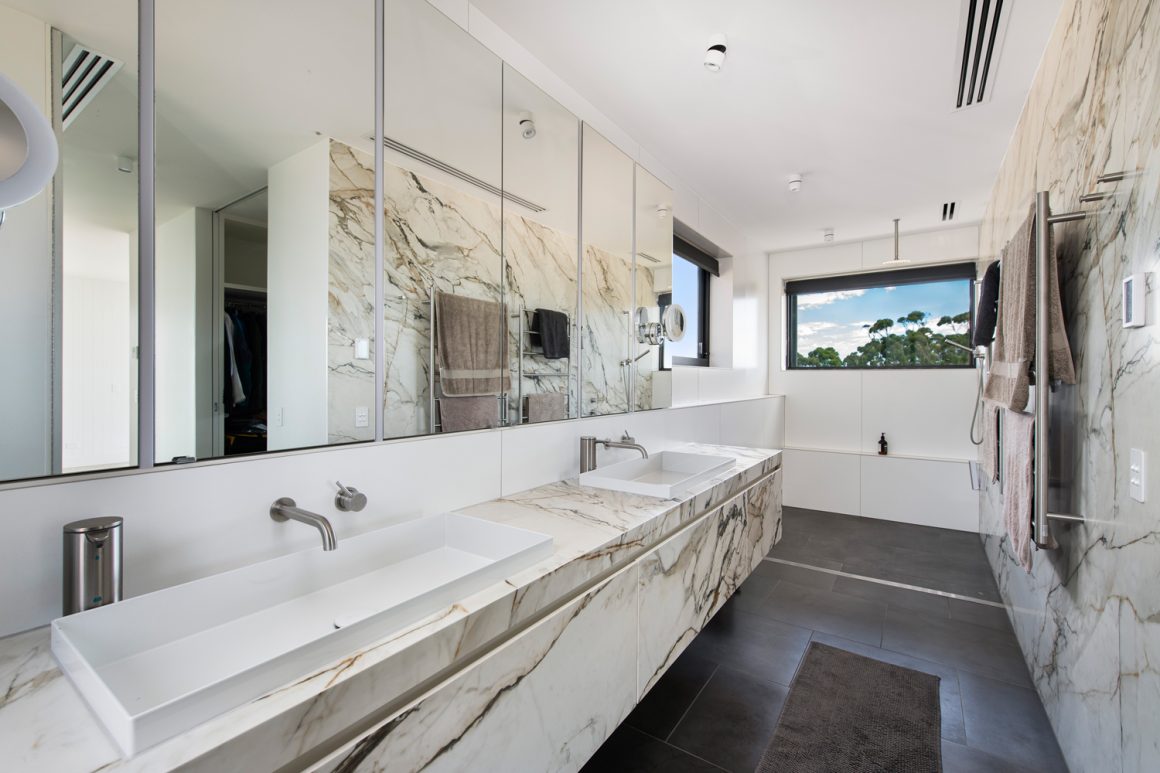 Hedger Constructions Receives 2023 MBAV Building Excellence Awards for Stunning Rural Property