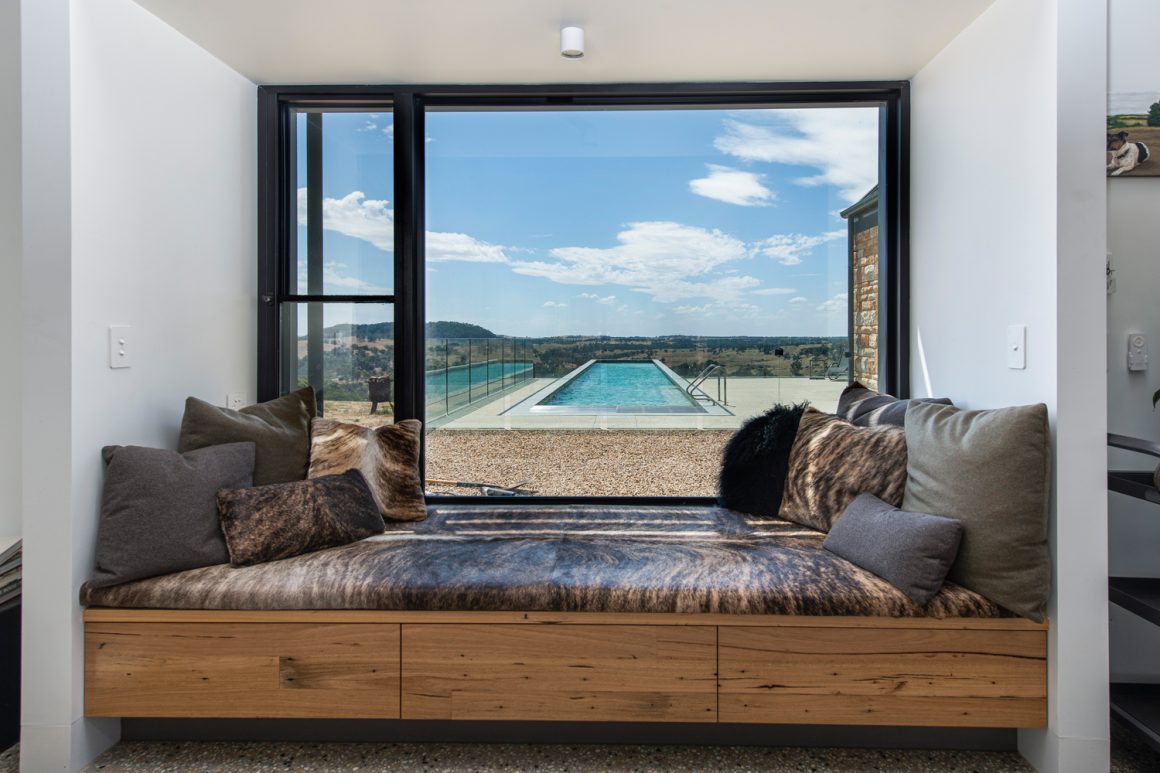 Hedger Constructions Receives 2023 MBAV Building Excellence Awards for Stunning Rural Property