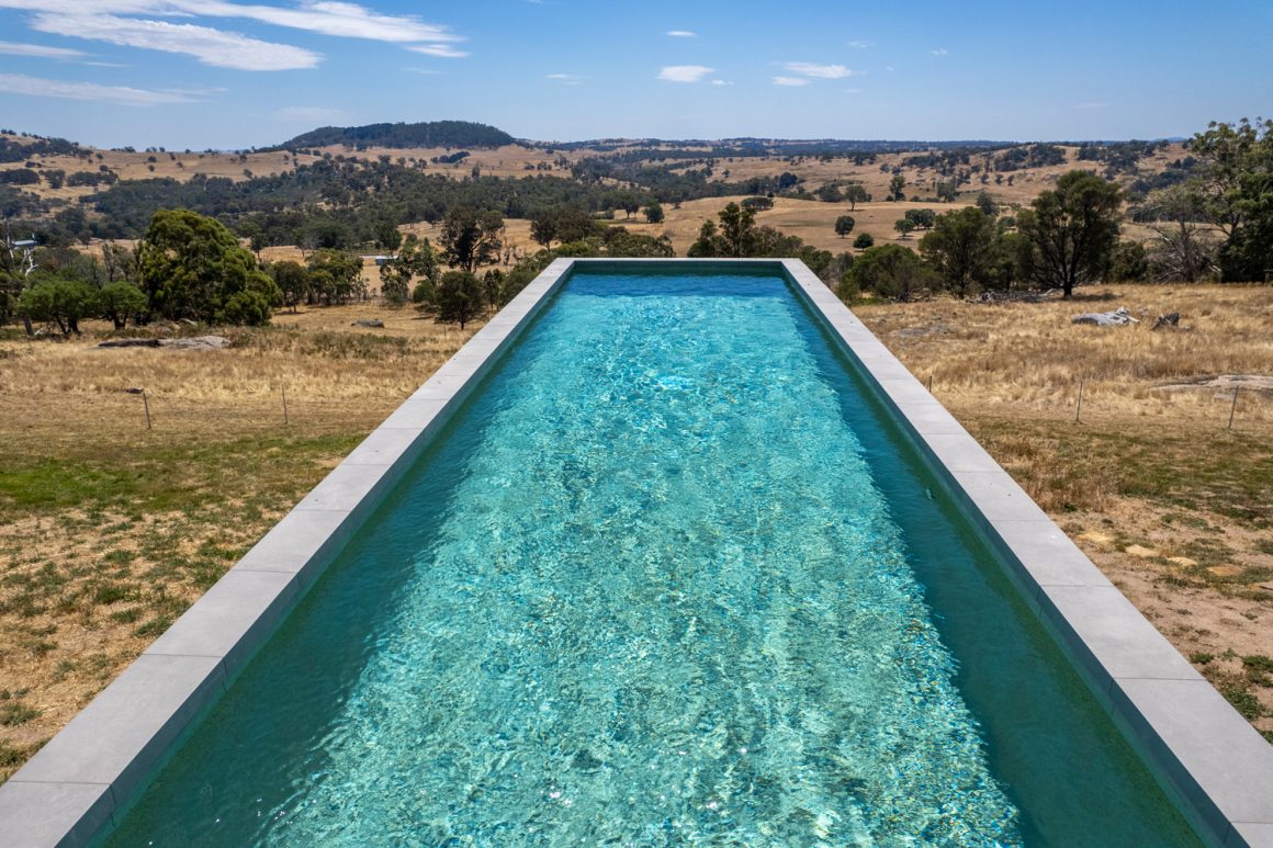 Hedger Constructions Receives 2023 MBAV Building Excellence Awards for Stunning Rural Property