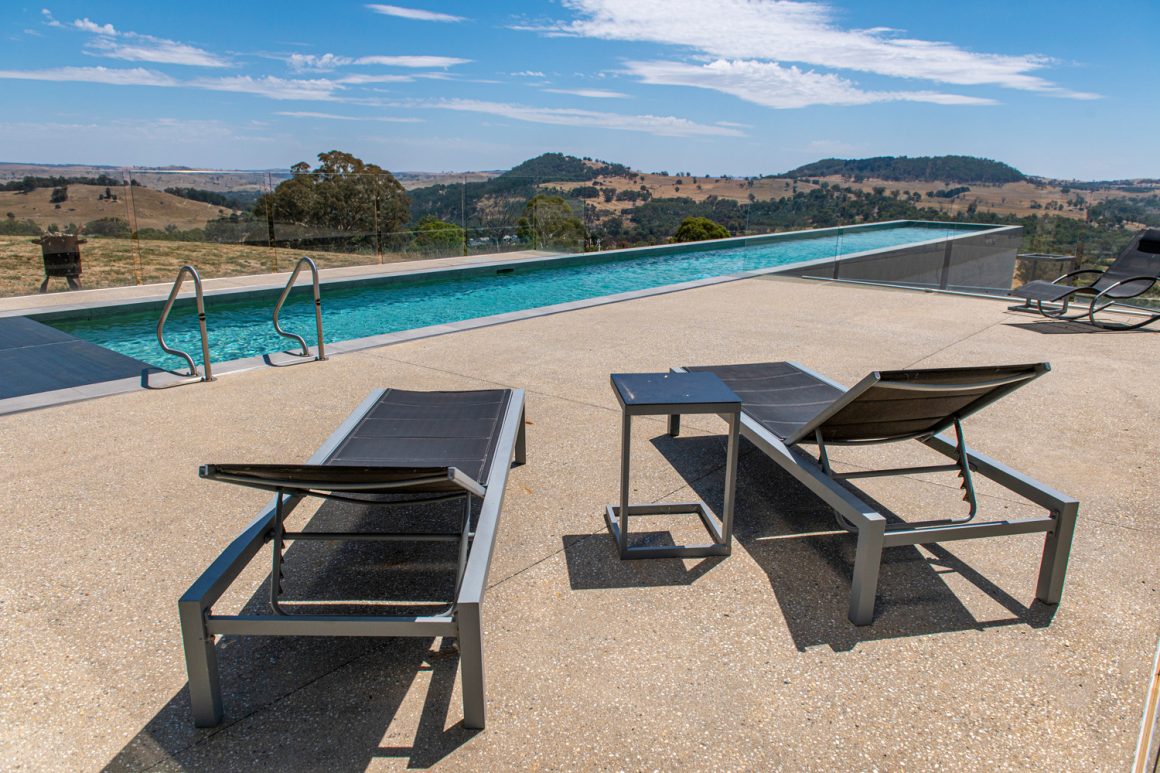 Hedger Constructions Receives 2023 MBAV Building Excellence Awards for Stunning Rural Property