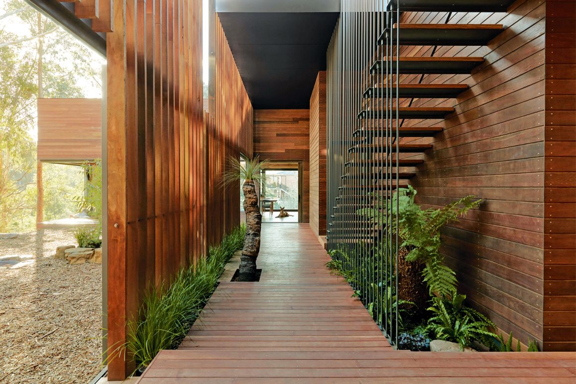 Gallery Detail: Embracing Eco Friendly Off Grid Living A Sustainable Path To