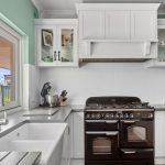 A Modern Take on a Classic Kitchen