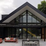 The Peach House, Hedger Constructions