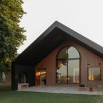 The Peach House, Hedger Constructions