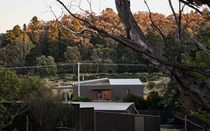 Pyrenees, Vic