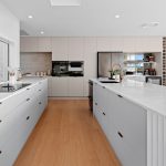 Staron® Solid Surfaces in Supreme Flux