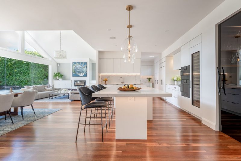 Complete Kitchens