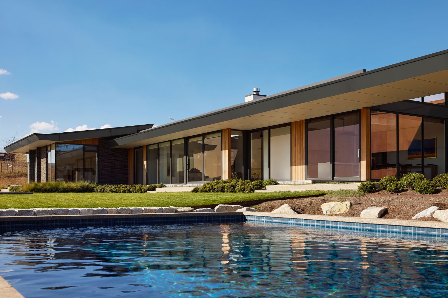 Hedger Constructions + Studio McGilp