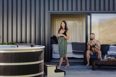 Get the look: Sea spray