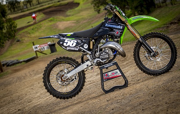KX125 56 2004 KAWASAKI KX125
