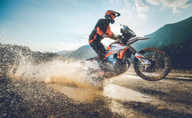 Ktm 890 Adventure R Rally Action