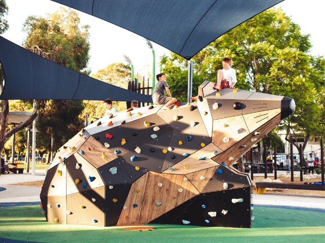 Sculptural Movement: Climbable Landmarks for Public Spaces | ODS