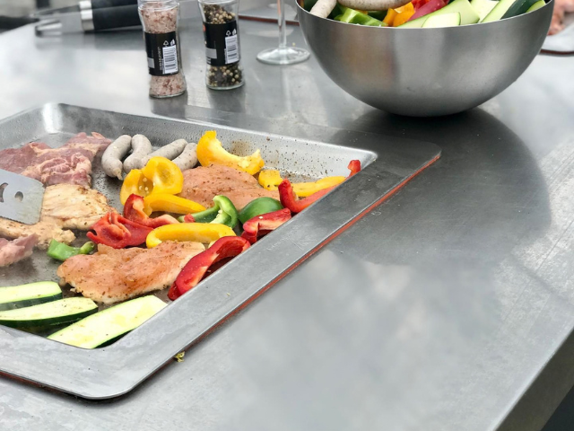 24V DC Inbench BBQ Cookplate