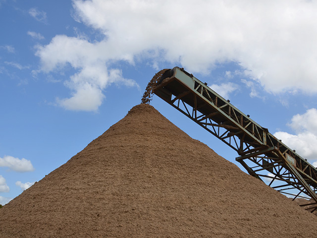 Topdress with Confidence Using Benedict's Premium Quarried Materials