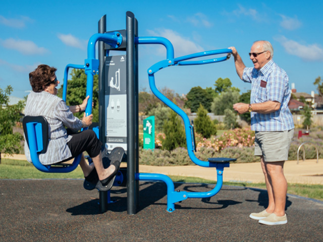 Outdoor exercise equipment online for seniors