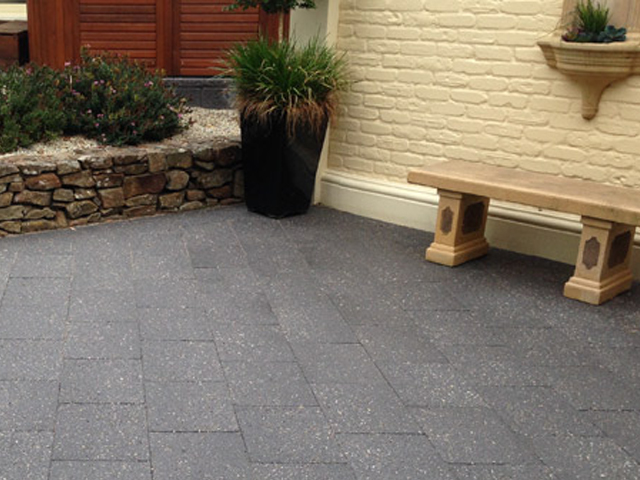 Make Your Outdoors Green with Amber