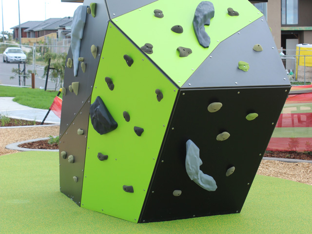 Bouldering at Aurora Estate